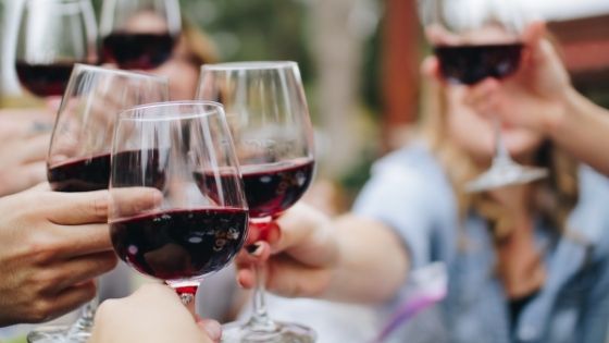 Voordelen van rode wijn drinken